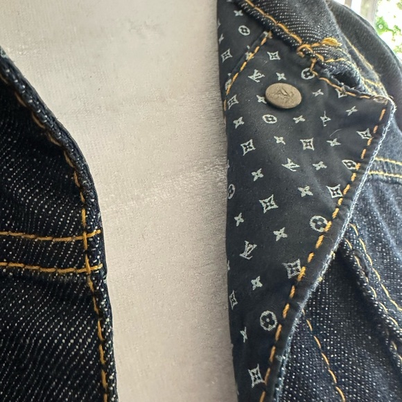 Louis Vuitton Denim jacket - Picture 5 of 12
